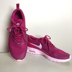 NIKE Air Max Thea Sport Fuchsia/Prism Pink Sneaker